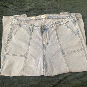 Universal Thread High Rise Slim Straight Jeans